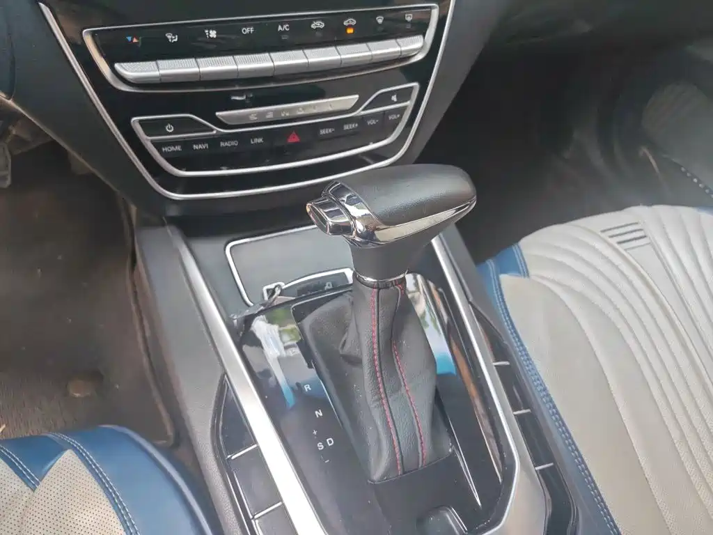 BAIC Senova D50 — миниатюра 10