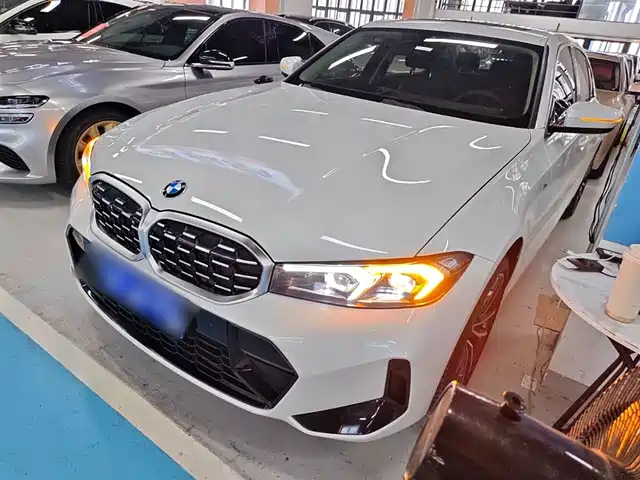 BMW  3 SERIES 2023