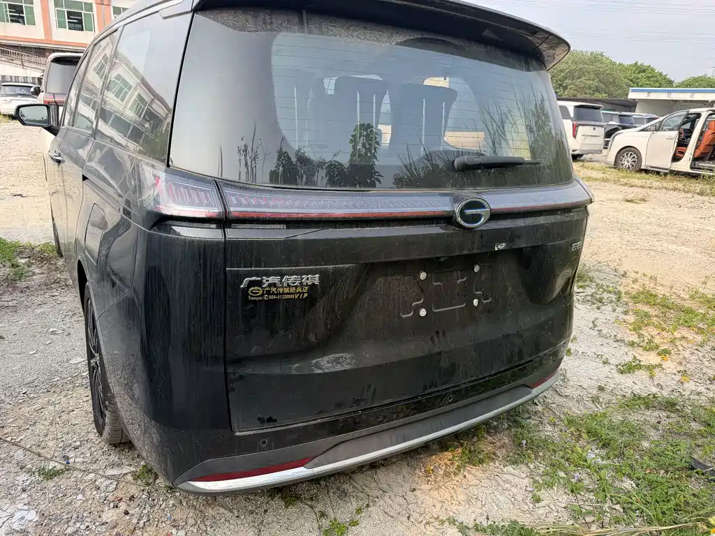 GAC Motor Trumpchi E8 PHEV — миниатюра 6