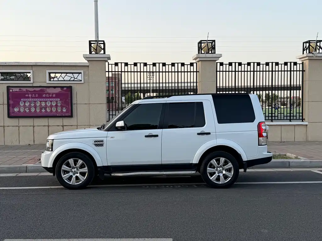 Land Rover Discovery 2013 3.0 SDV6 HSE
