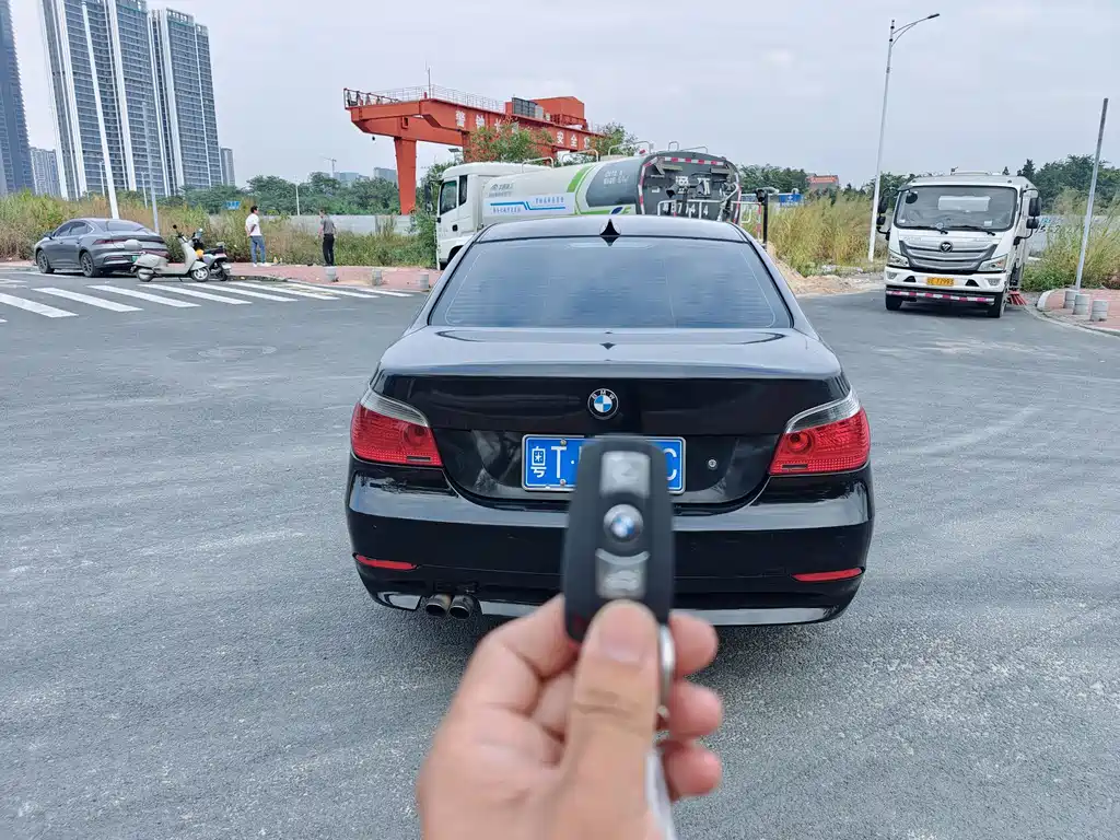 BMW 5 Series 5 2006 523i Luxury