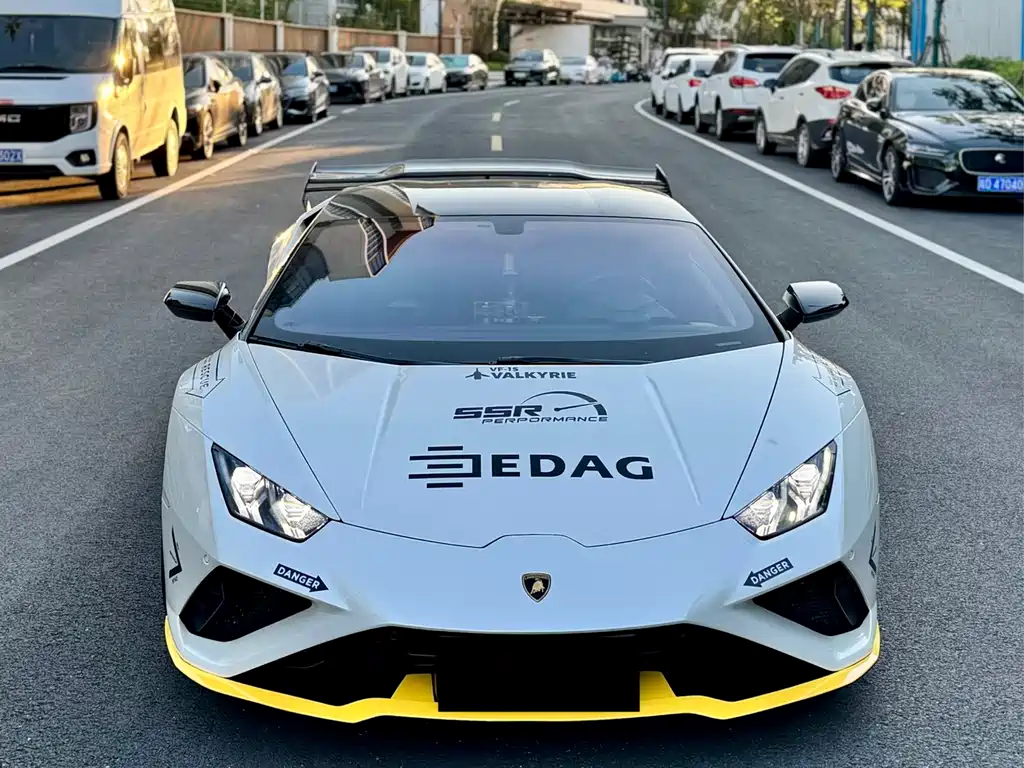 Lamborghini Huracán — миниатюра 2