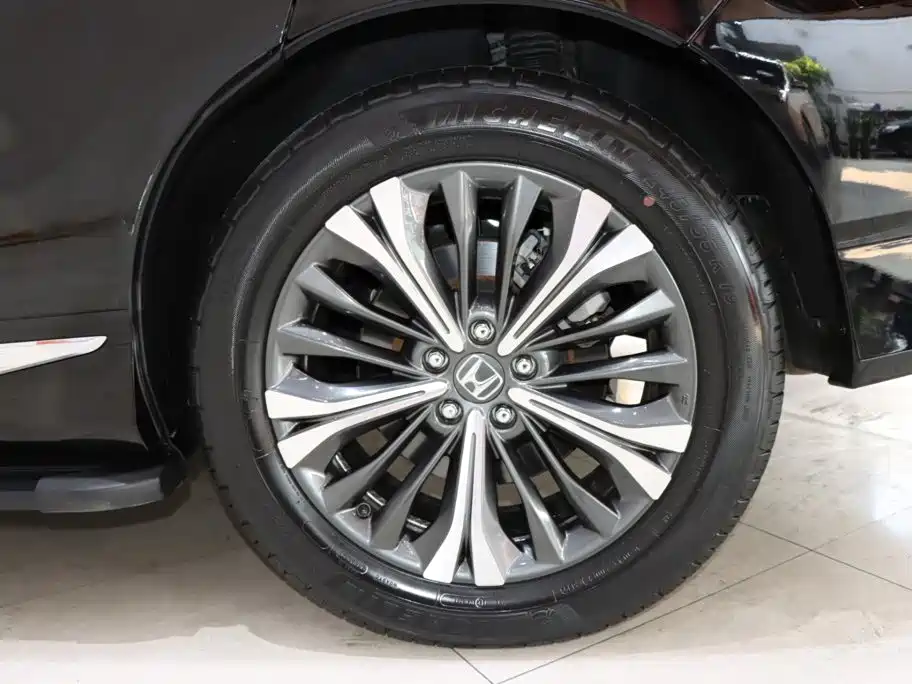 Honda UR-V — миниатюра 20