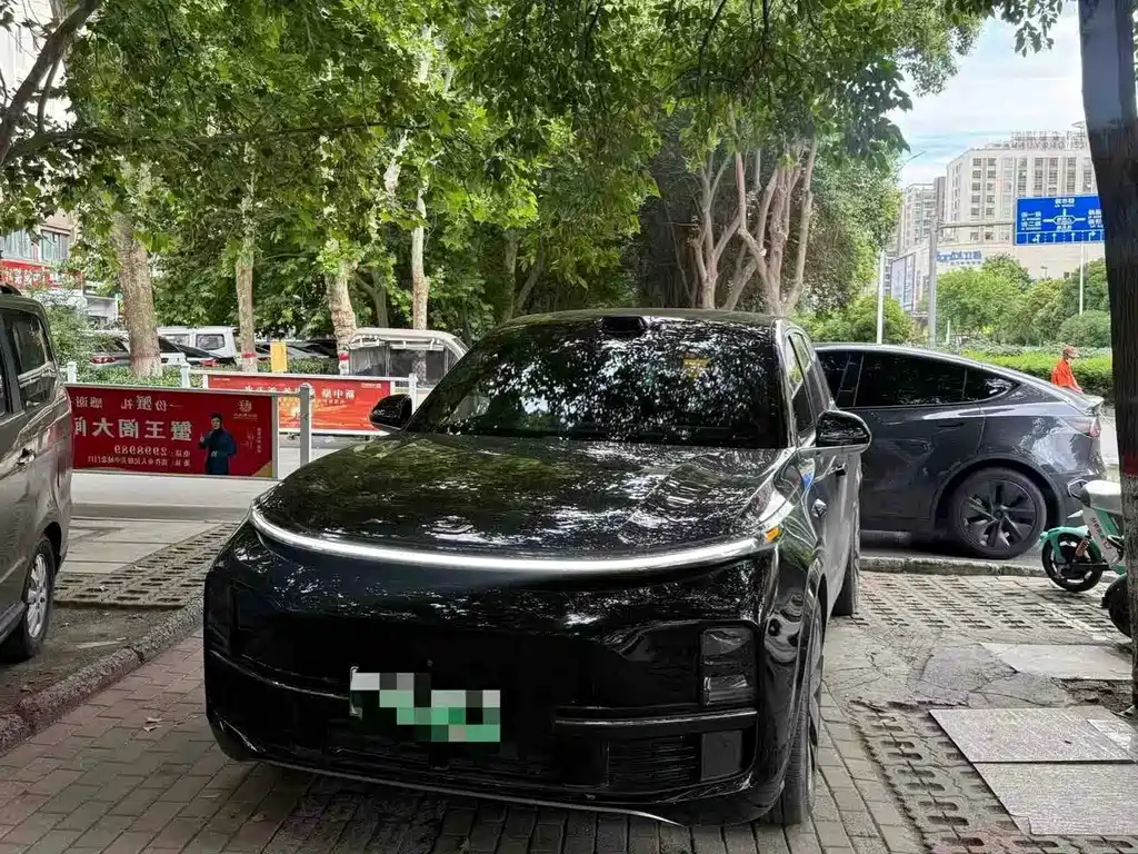 Li Auto Li L9 2023