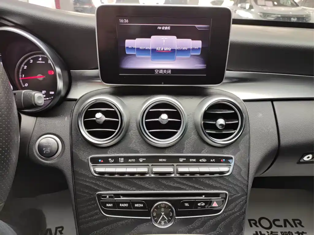 MERCEDES-BENZ C CLASS