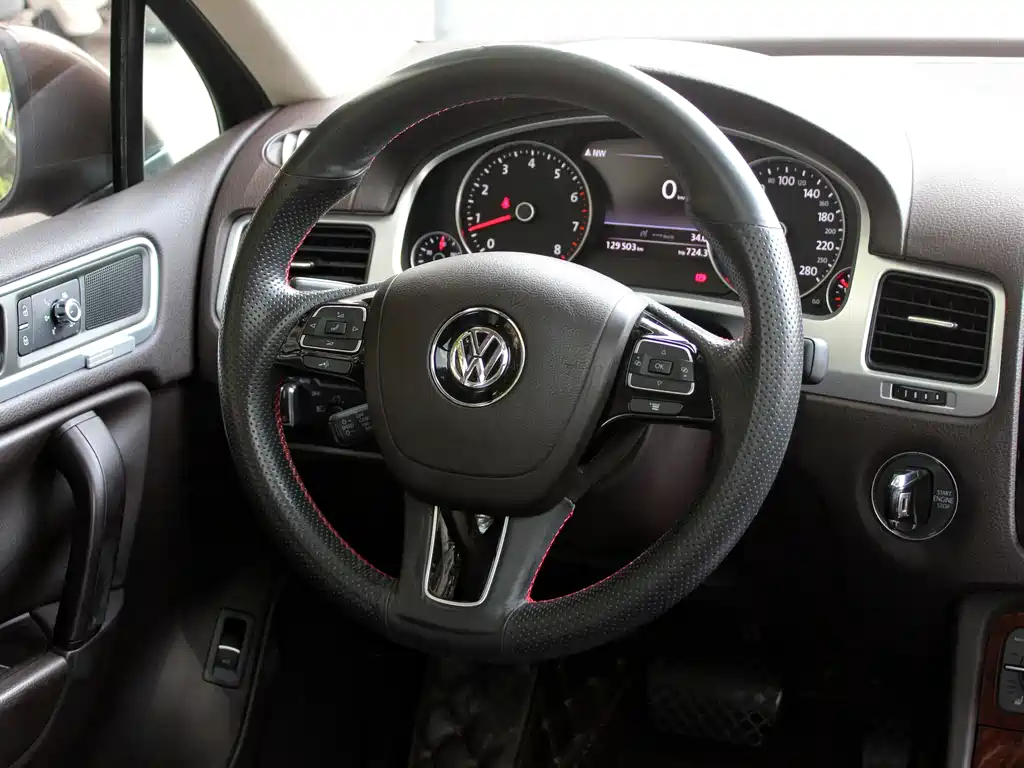 Volkswagen Touareg 2011 3.0TSI Comfort