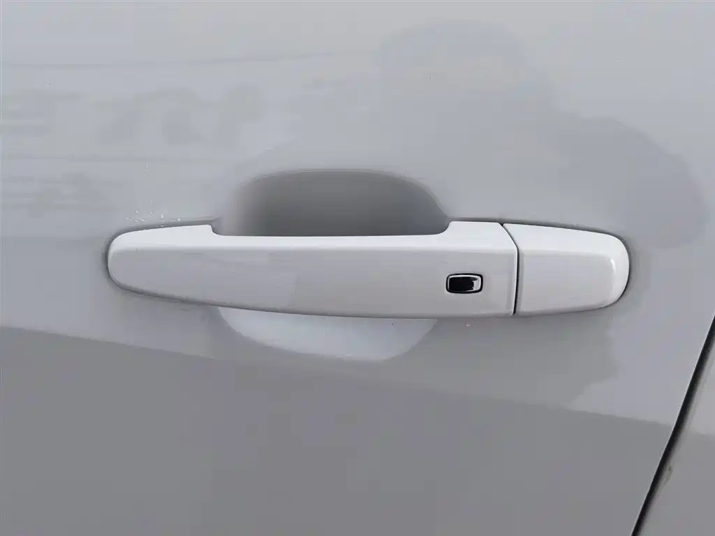 CHEVROLET MAI RUIBAO XL