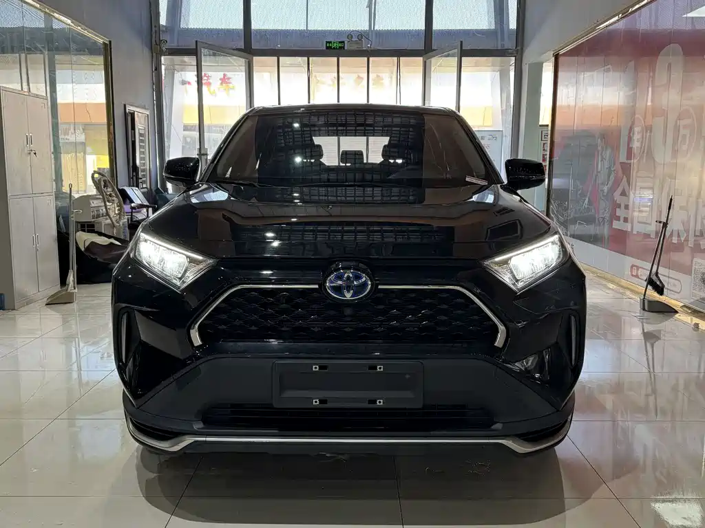 TOYOTA RAV4 RONGFANG DUAL ENGINE E+