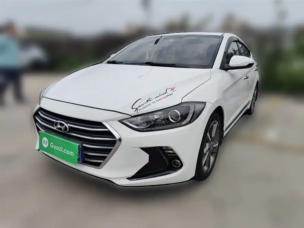 Hyundai Elantra 2018