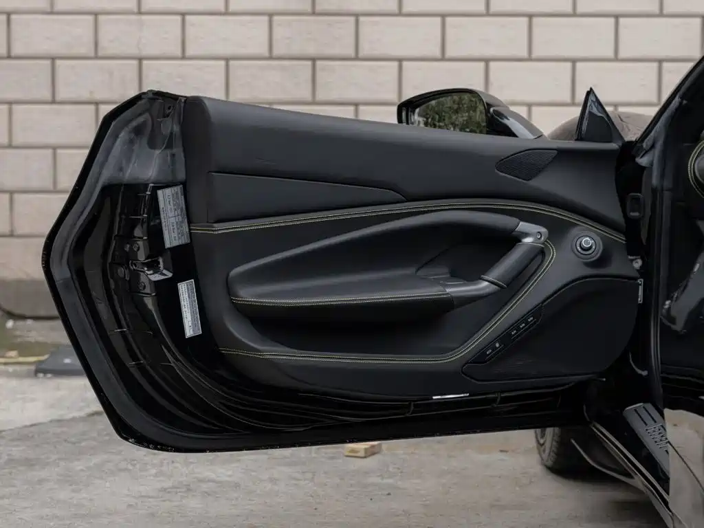 Ferrari F8 — миниатюра 16