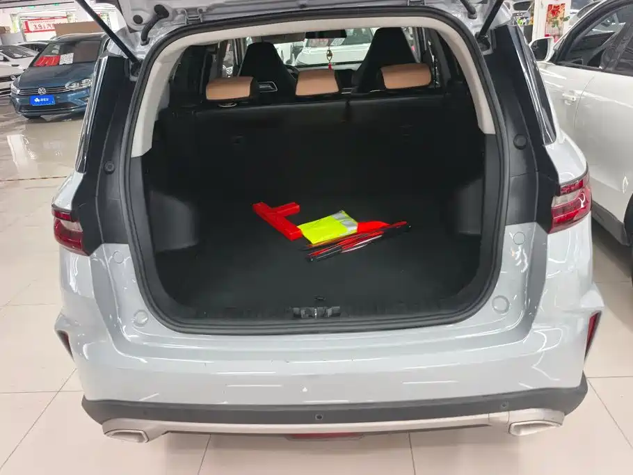 Geely Haoyue PRO — миниатюра 4