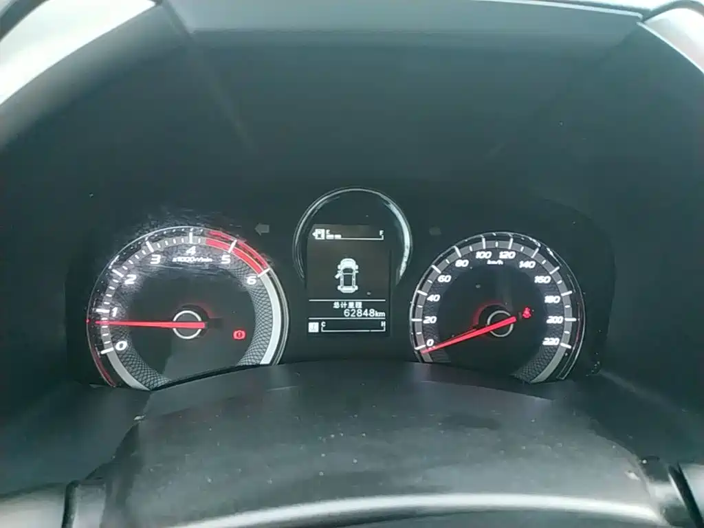 Isuzu RE-MAX Ruimai — миниатюра 12