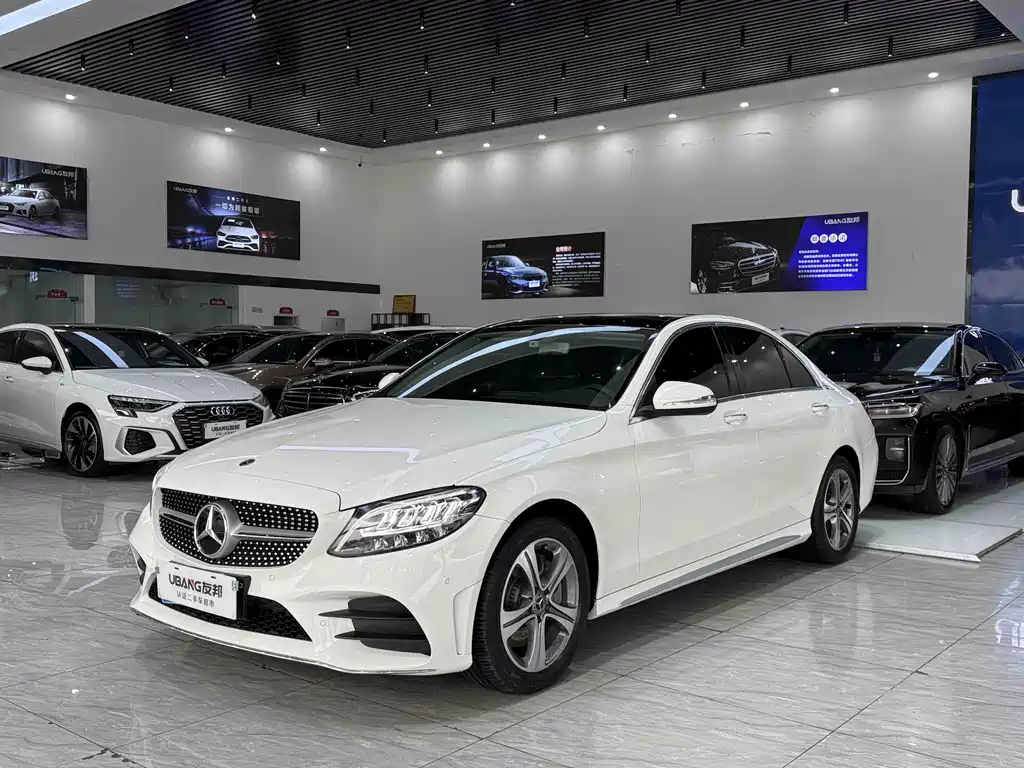 MERCEDES-BENZ C CLASS