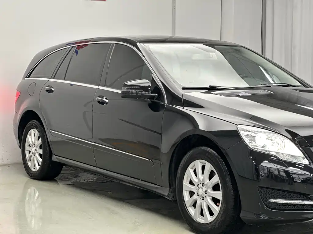 MERCEDES-BENZ R CLASS