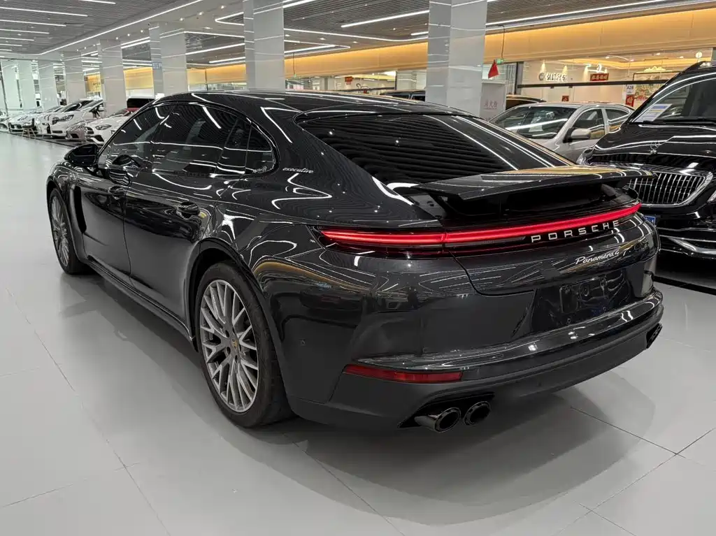 Porsche Panamera — миниатюра 4