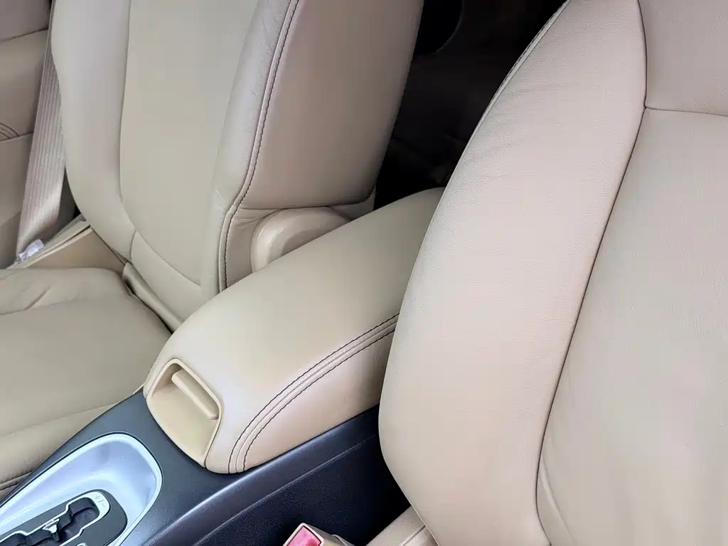 Dodge Journey — миниатюра 13