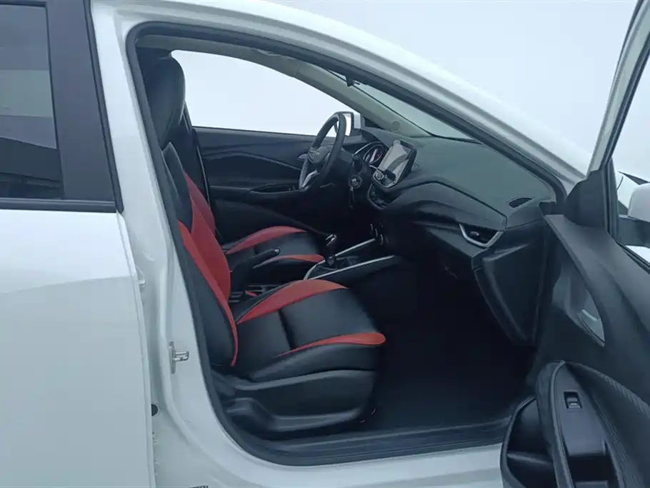 Chevrolet Cavalier 2020 320 MT