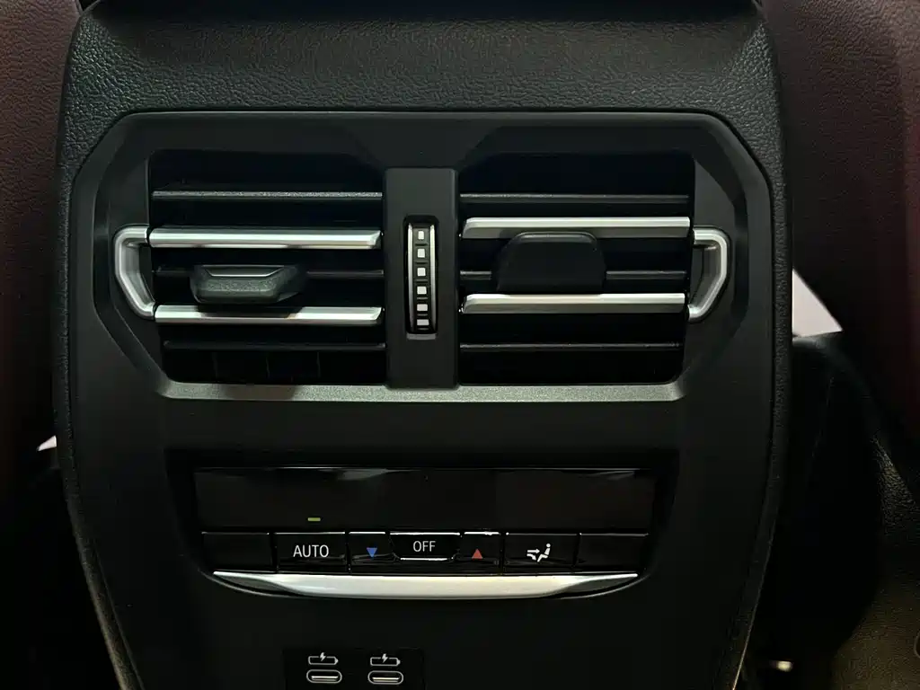 BMW 3 Series — миниатюра 17