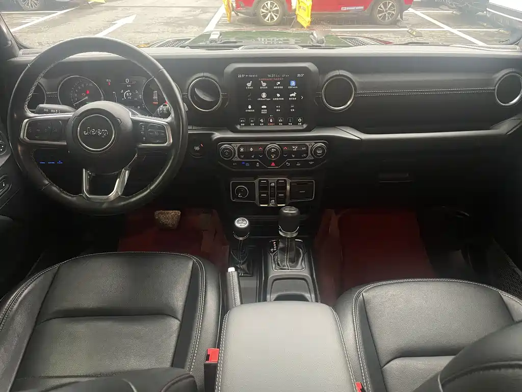 Jeep Wrangler PHEV — миниатюра 8