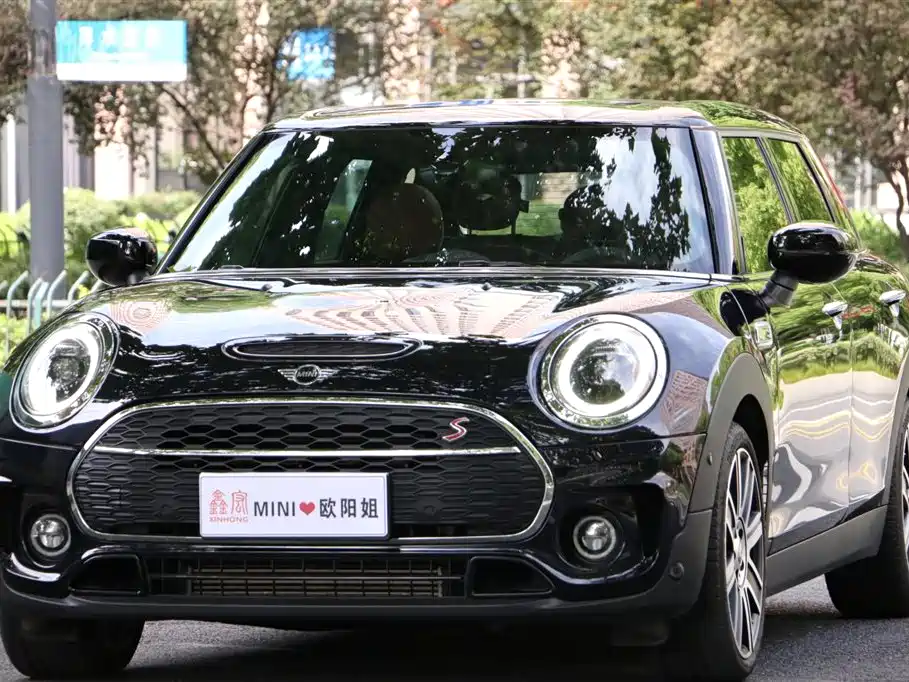 MINI Mini Clubman 2021