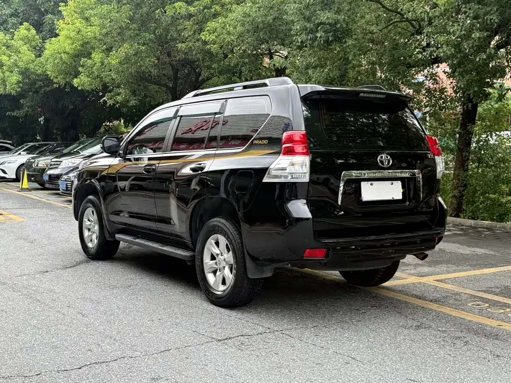 Toyota Prado (Import) — миниатюра 7