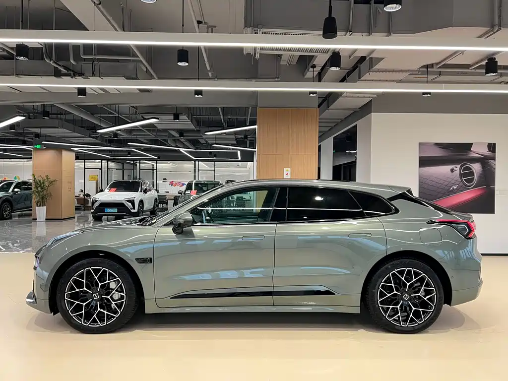 ZEEKR EXTREME KRYPTON 001