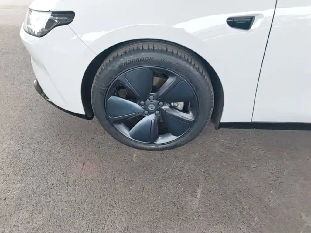 Leapmotor Leapmotor C01 — миниатюра 22