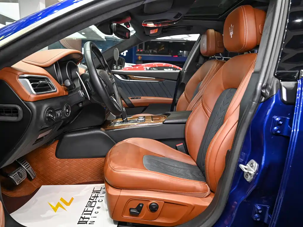 Maserati Ghibli — фотографии объявления, Фото 13