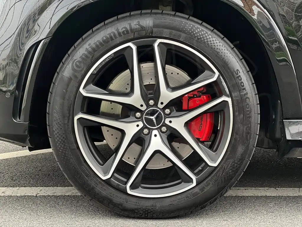 Mercedes-Benz GLE AMG — миниатюра 8