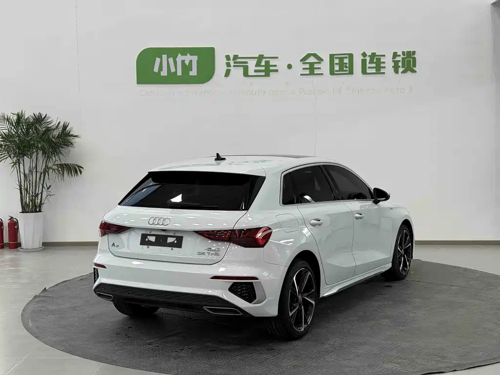 Audi A3 2022 Sportback 35 TFSI Fashion Sport