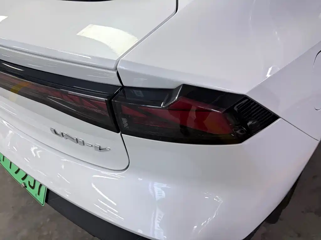 Changan UNI-V iDD — миниатюра 19