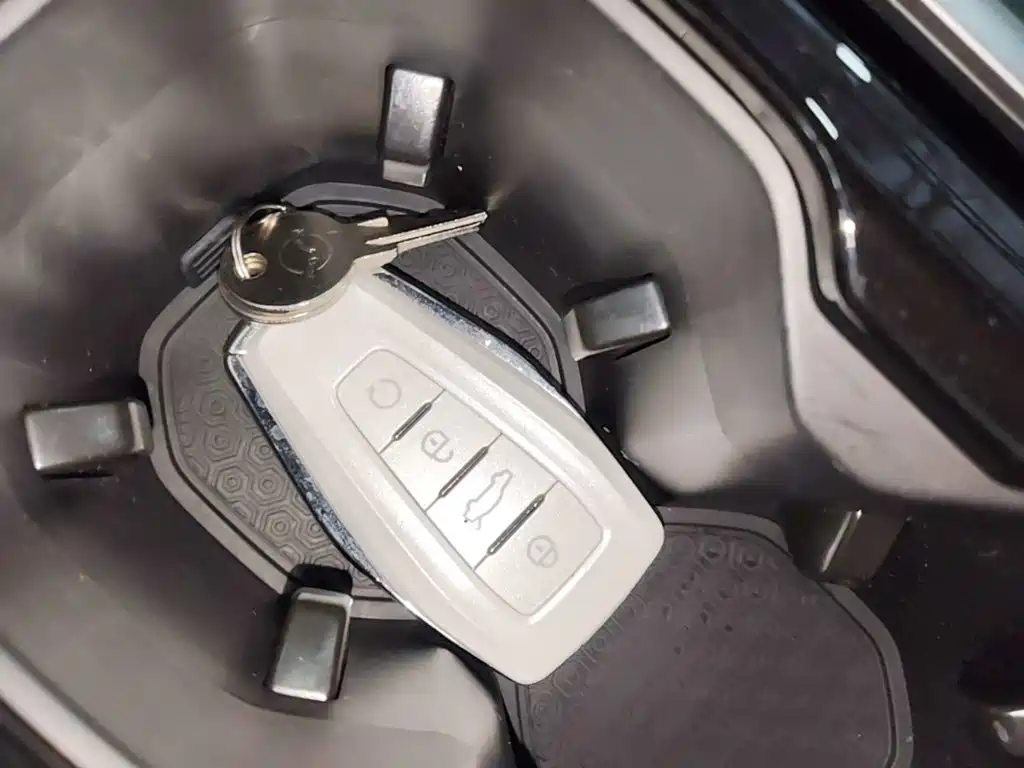 Geely Cowboy — миниатюра 9