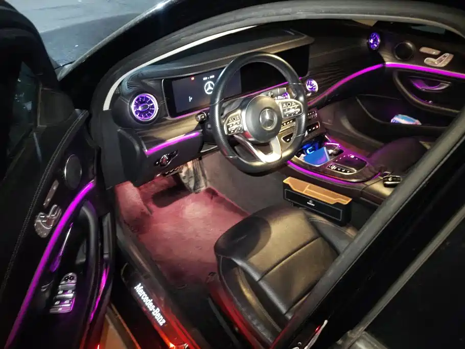 Mercedes-Benz E-Class — миниатюра 9