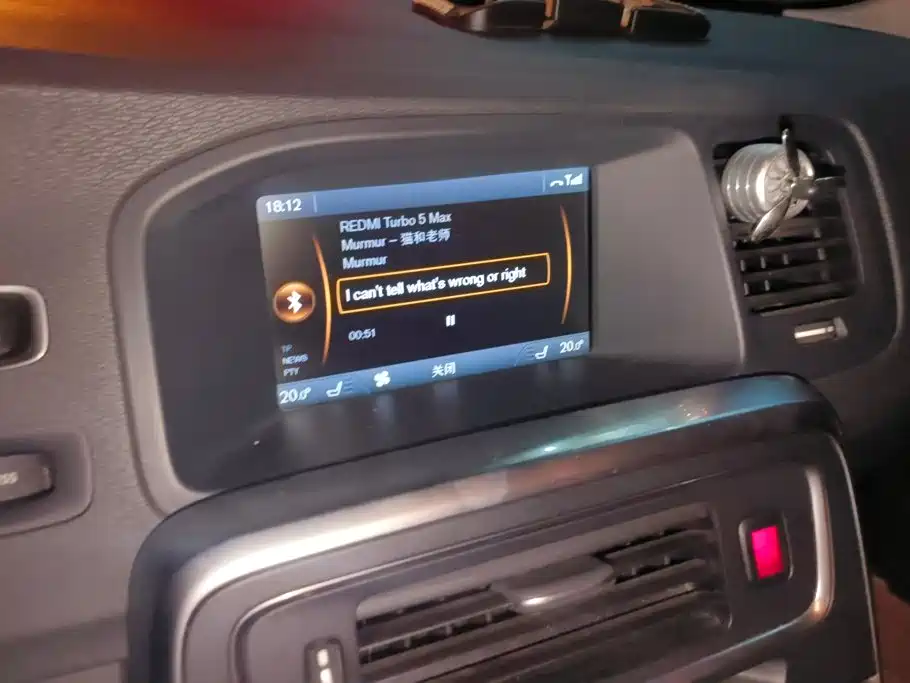 Volvo S60 (Import) — миниатюра 13