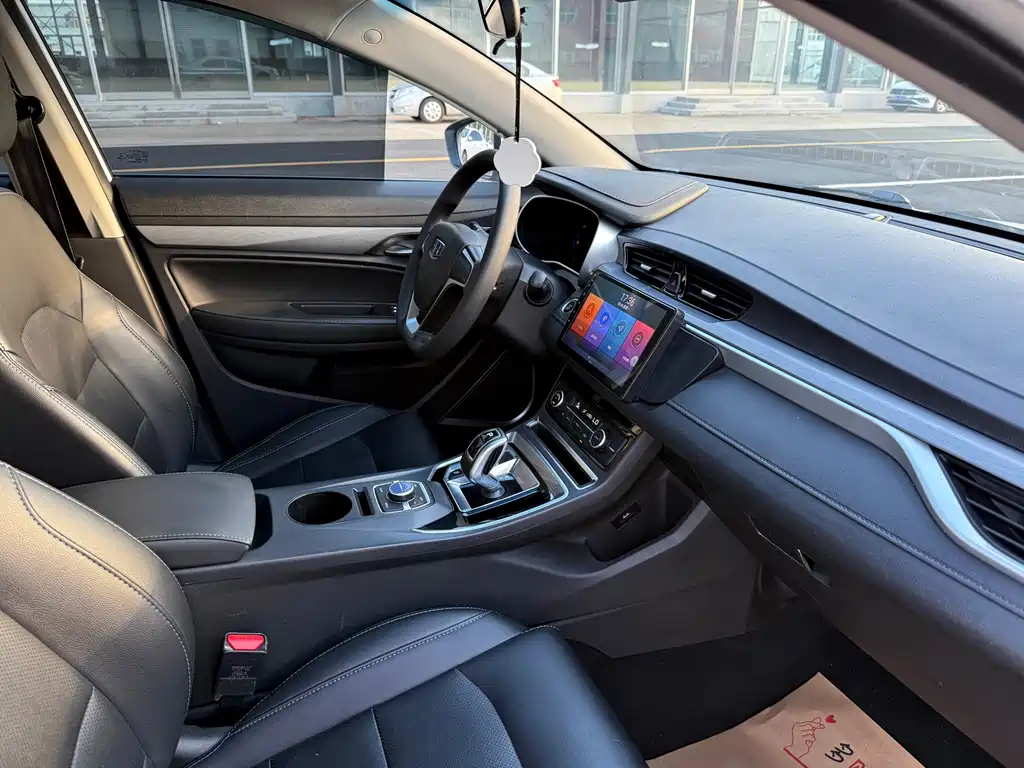 Geely New Energy — миниатюра 19