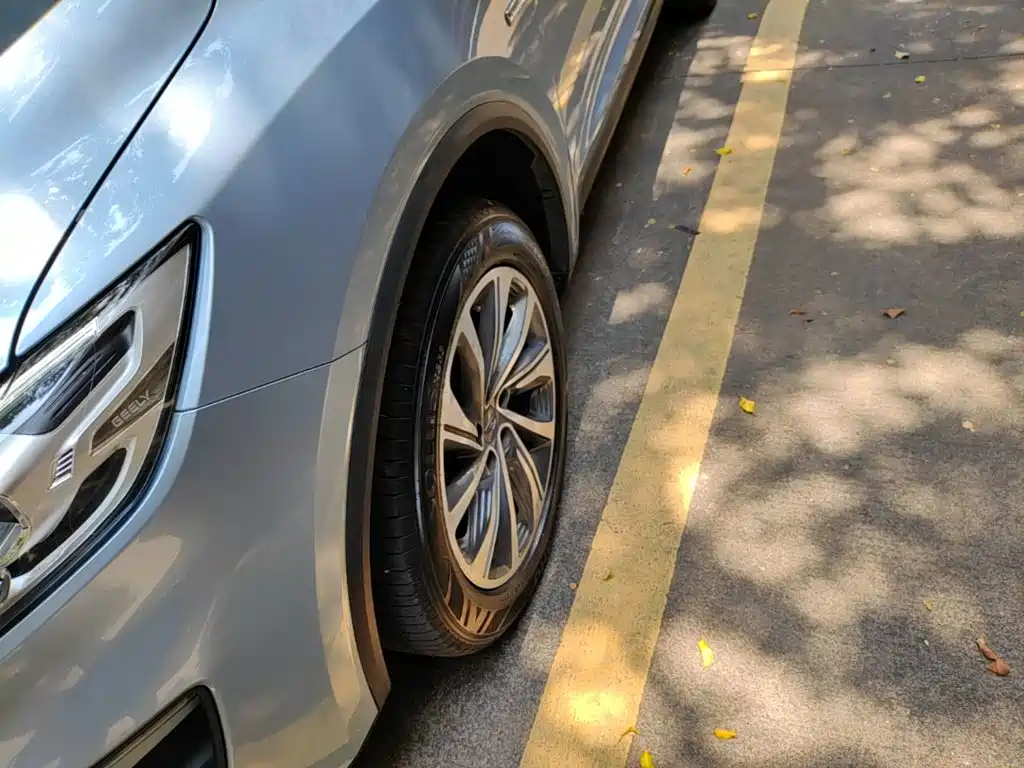 Geely Jia Ji New Energy — миниатюра 23