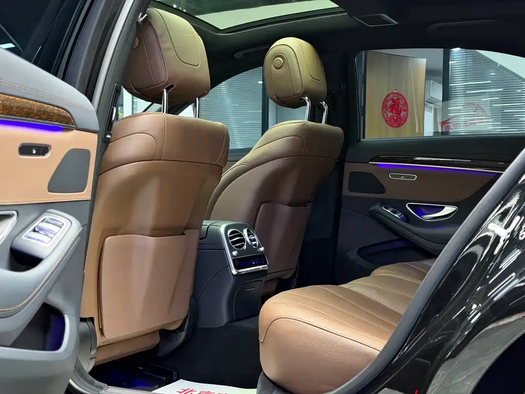 Mercedes-Benz S-Class — миниатюра 8
