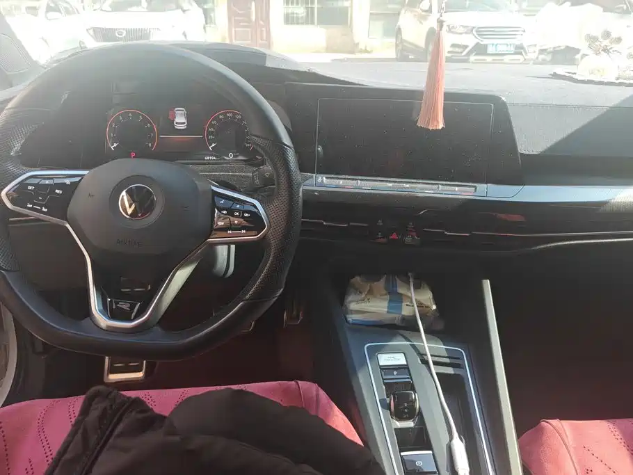 Volkswagen Golf — миниатюра 12