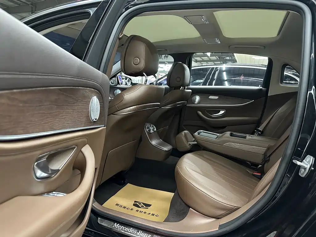 Mercedes-Benz E-Class E 2021 E 300 L Fashion