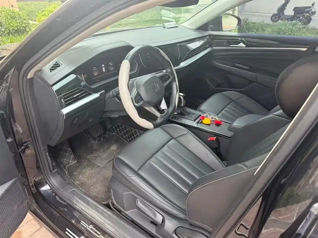 Volkswagen Passat 2023 280TSI