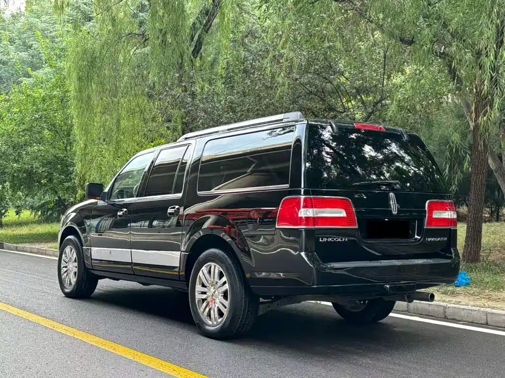 Lincoln Navigator 2010 5.4L AWD