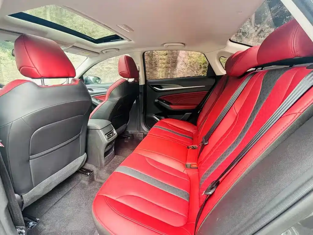 Changan Eado — миниатюра 4