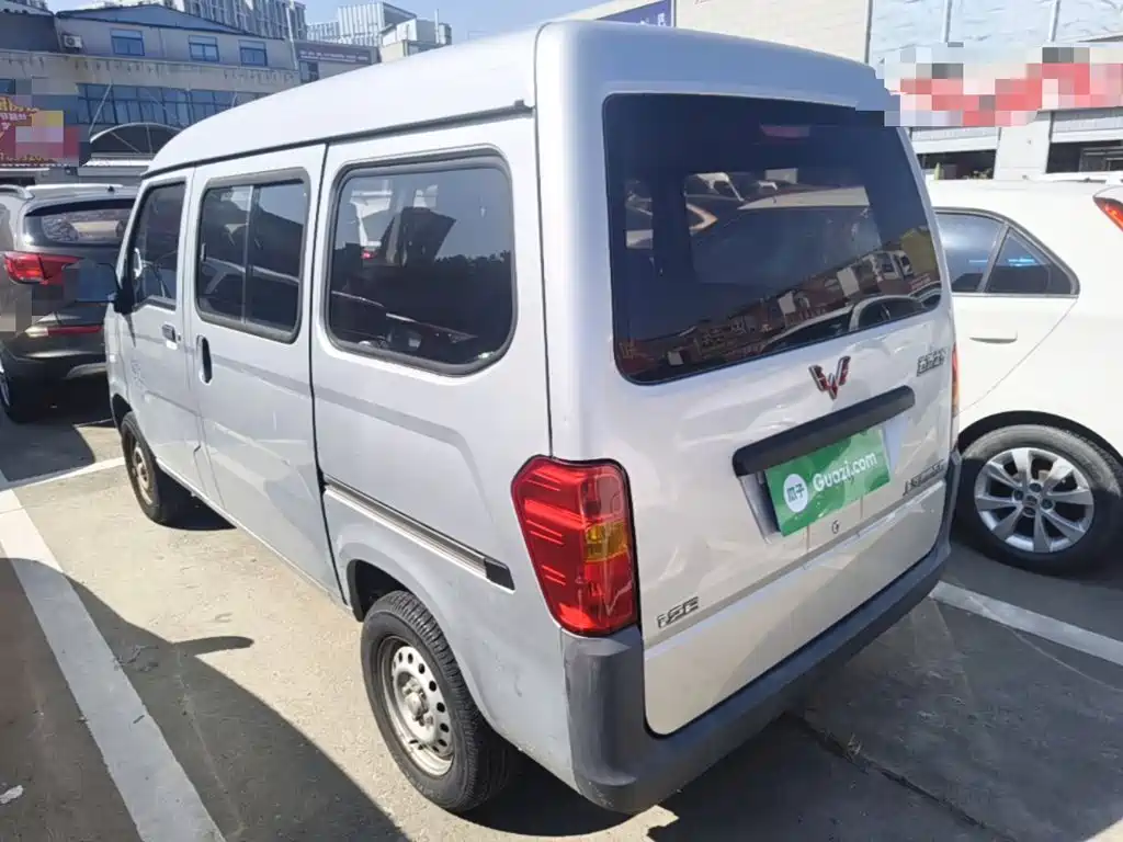 Wuling Zhiguang — миниатюра 5