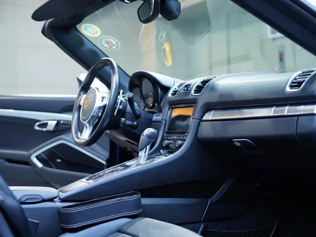Porsche Boxster — миниатюра 30