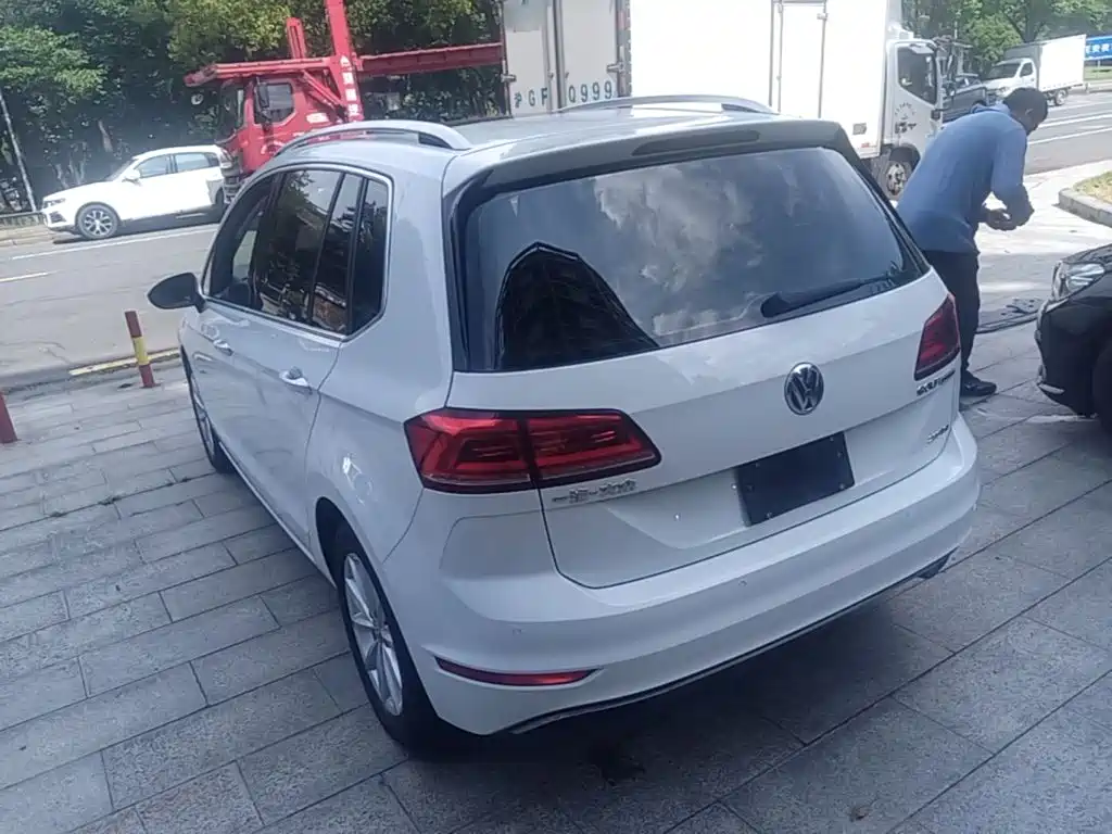 Volkswagen Golf · 2019 280TSI AT VI