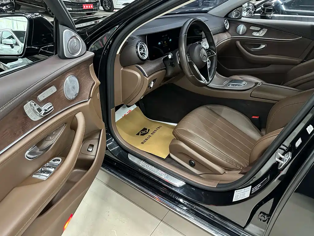Mercedes-Benz E-Class E 2021 E 300 L Fashion