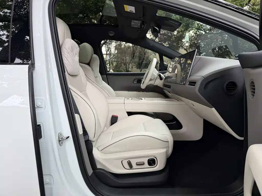 Li Auto i6 2025 Standard