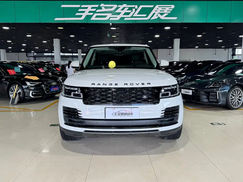 Land Rover Range Rover 2022 3.0 L6 360PS