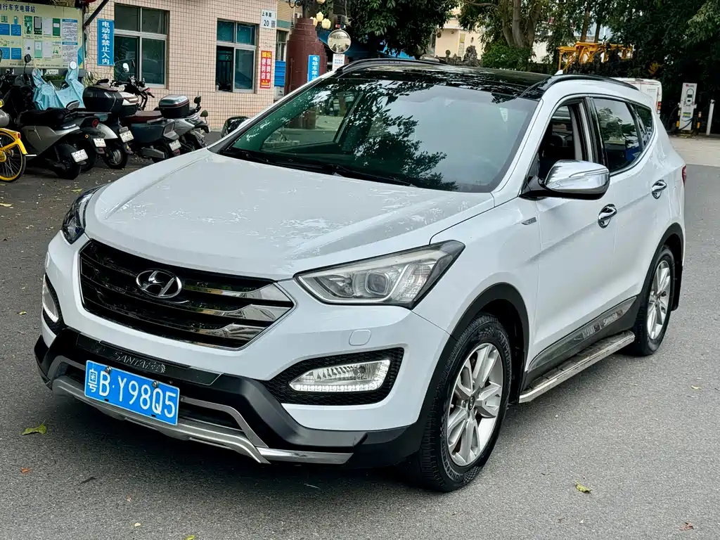 Купить Hyundai Santa Fe