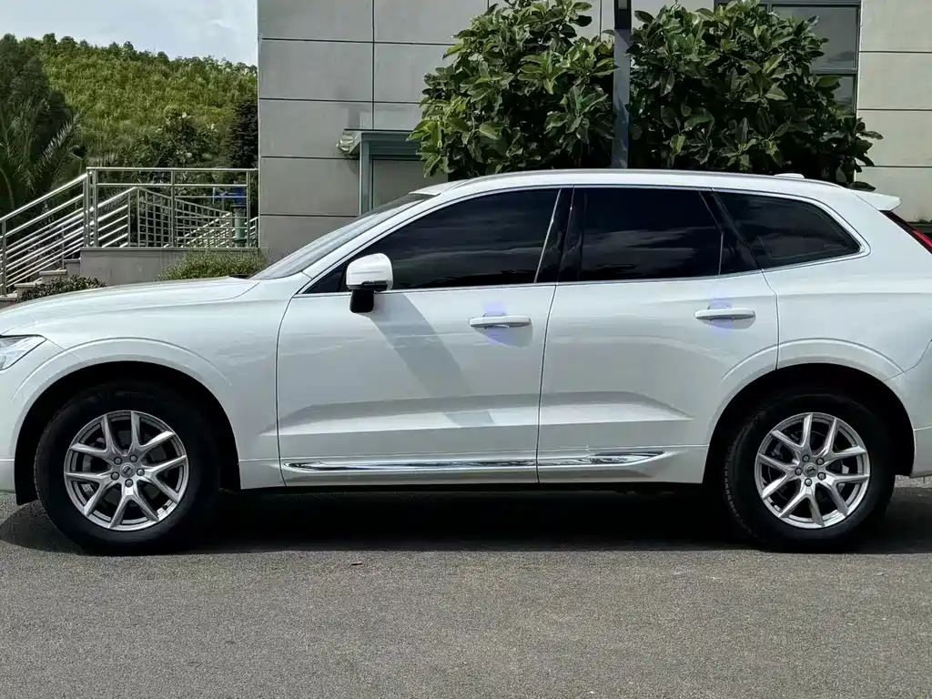 Volvo XC60 — миниатюра 7